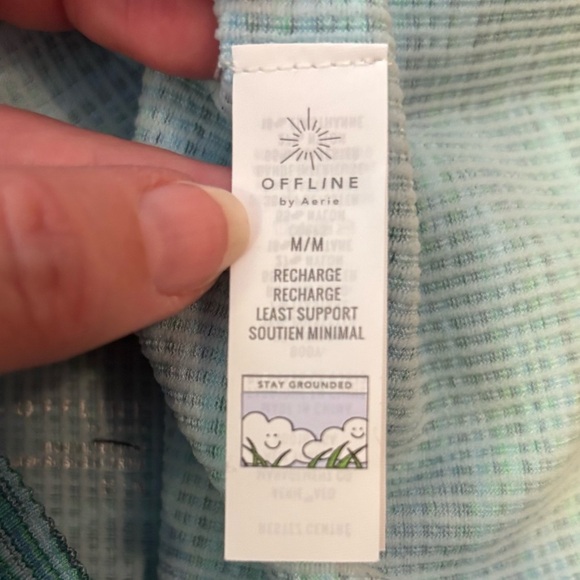 NWOT *Bundle of 2* aerie Offline seamless Recharge crop tanks size M - Picture 4 of 7